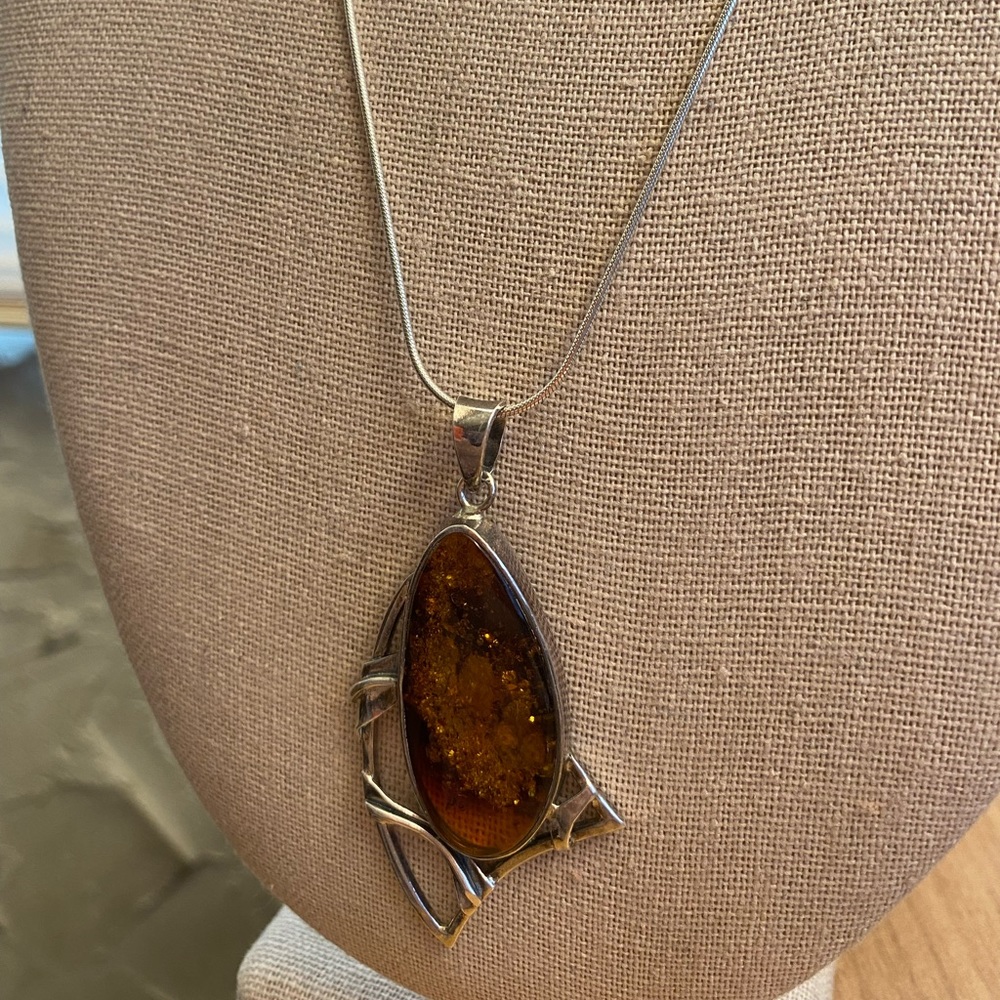 Host pick New Year's Eve! Vintage 925 sterling silver Amber Art Deco pendant - Picture 3 of 11